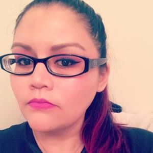 Meet your Posher, Denise